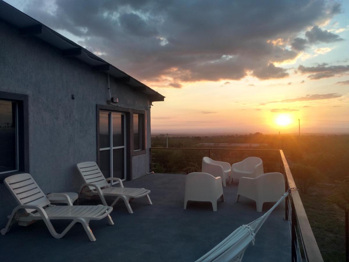 Anubis Aparthotel Villa de Merlo Luaran gambar
