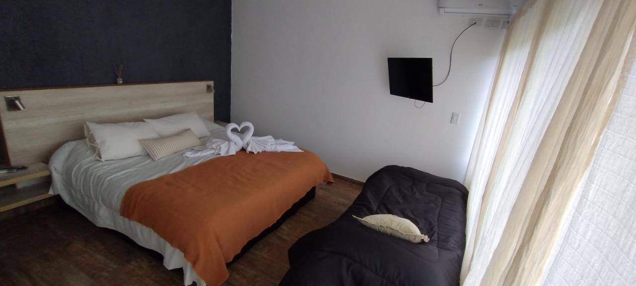 Anubis Aparthotel Villa de Merlo Luaran gambar